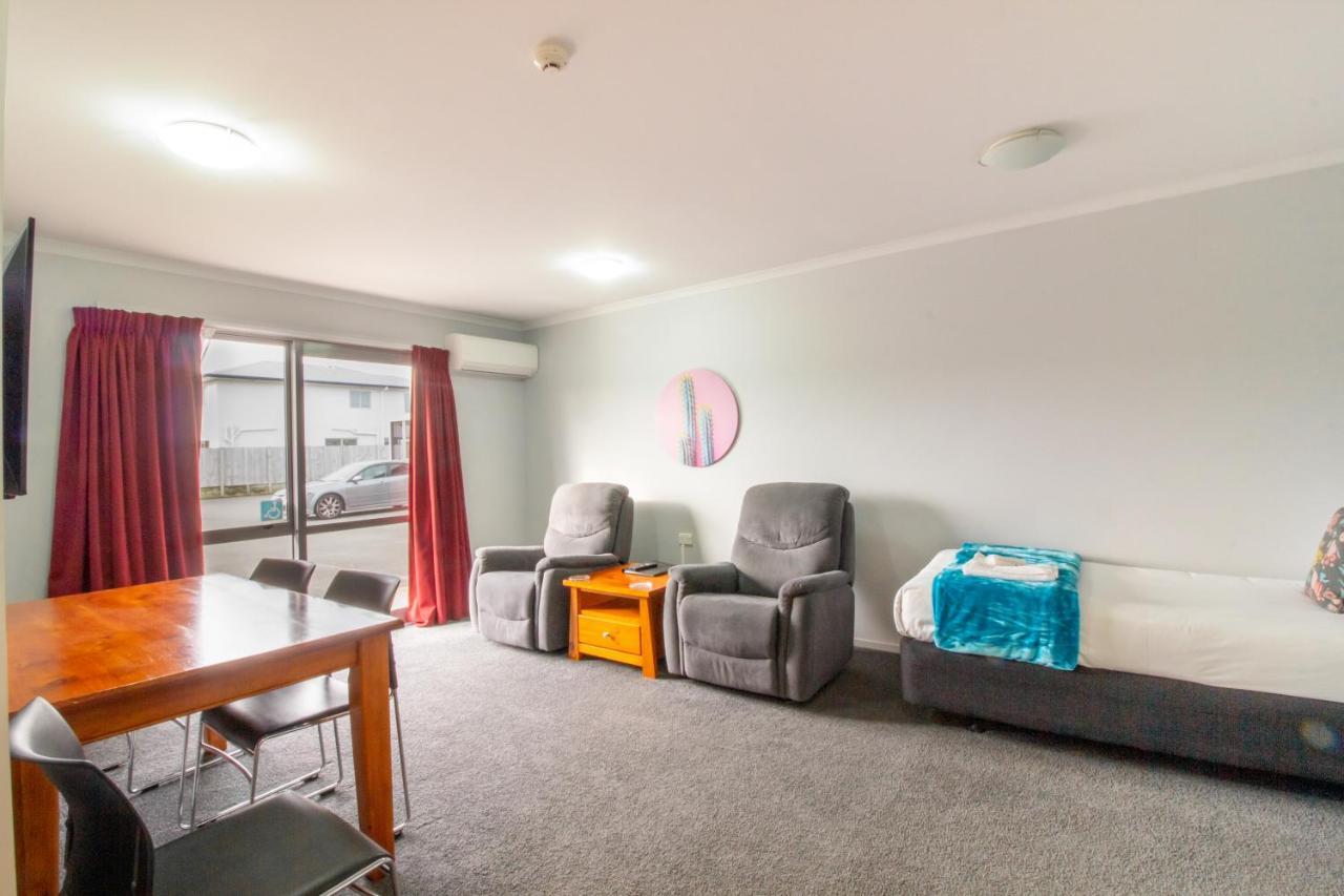 Bks Premier Motel Esplanade Lower Hutt Esterno foto