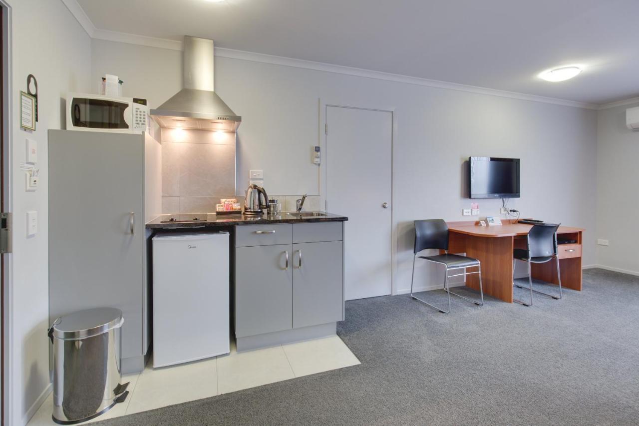 Bks Premier Motel Esplanade Lower Hutt Esterno foto