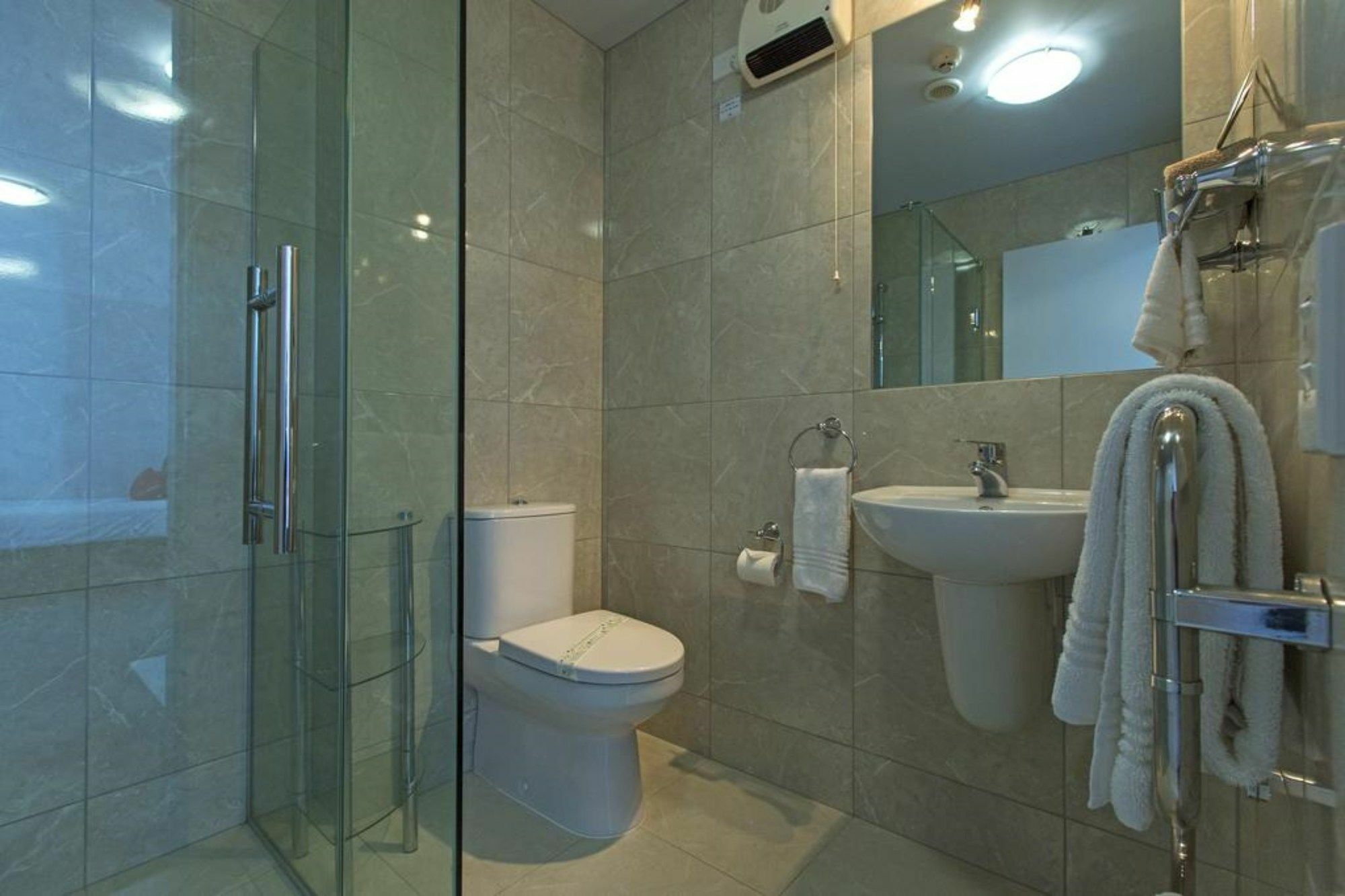 Bks Premier Motel Esplanade Lower Hutt Esterno foto